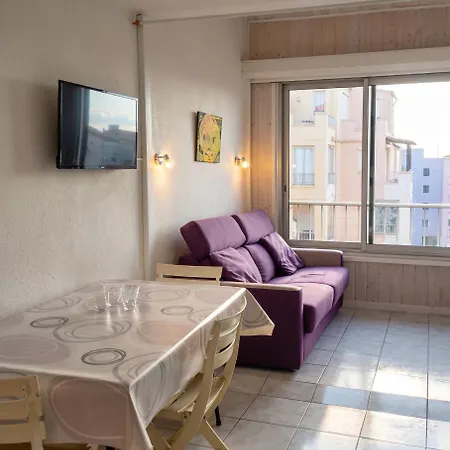 Apartment Fonctionnel A Agde, 30 M² Avec Jardin *