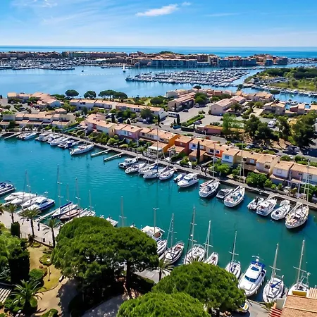Fonctionnel A Agde, 30 M² Avec Jardin * Agde